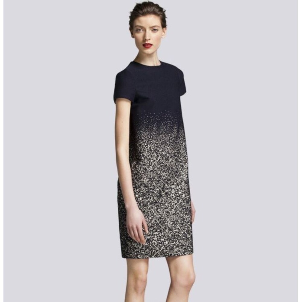 Carolina Herrera Tweed Pattern Knee-Length Dress Size: S | US 4